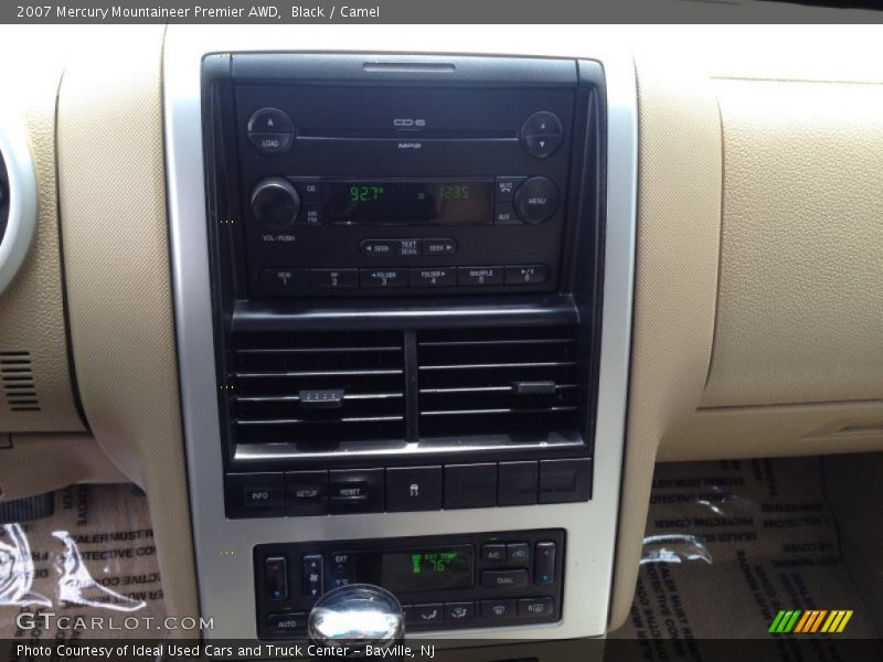 Black / Camel 2007 Mercury Mountaineer Premier AWD