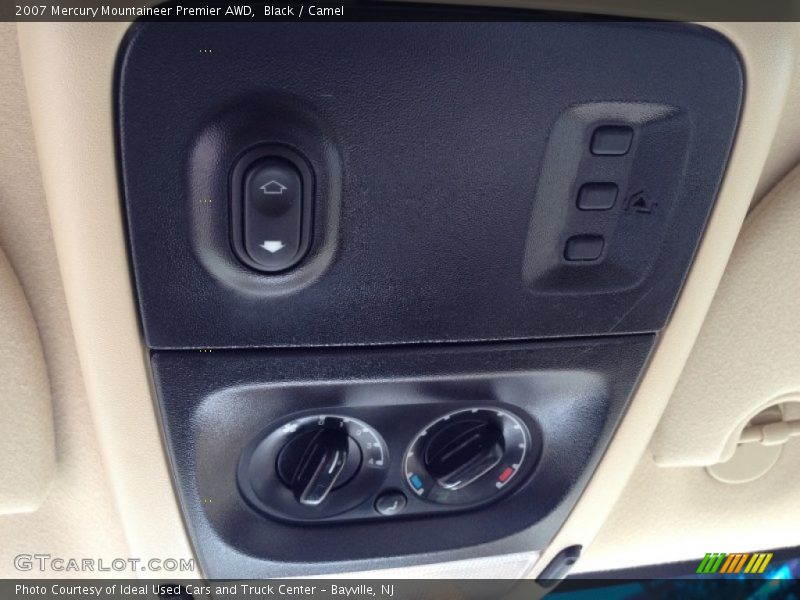 Black / Camel 2007 Mercury Mountaineer Premier AWD
