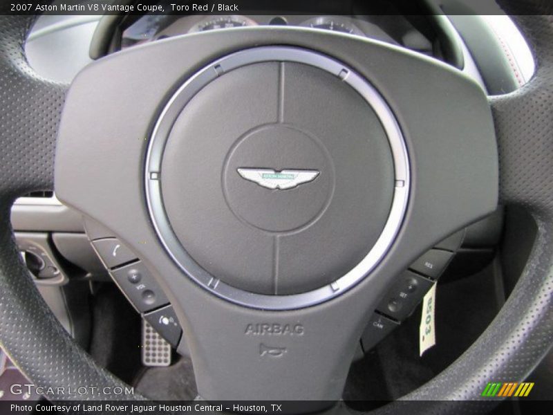  2007 V8 Vantage Coupe Steering Wheel