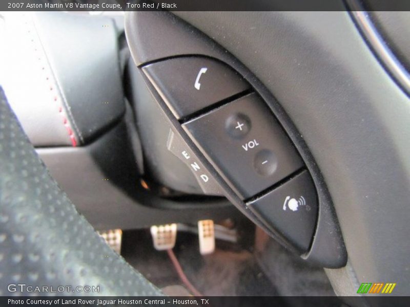 Controls of 2007 V8 Vantage Coupe