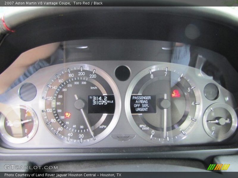  2007 V8 Vantage Coupe Coupe Gauges