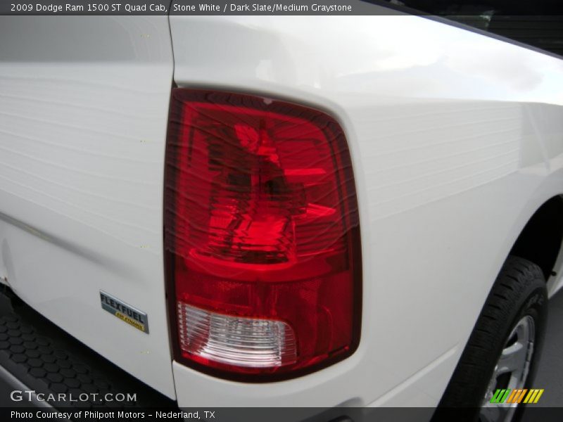 Stone White / Dark Slate/Medium Graystone 2009 Dodge Ram 1500 ST Quad Cab