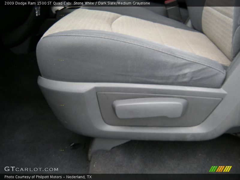 Stone White / Dark Slate/Medium Graystone 2009 Dodge Ram 1500 ST Quad Cab