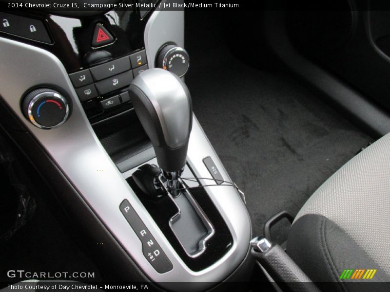 Champagne Silver Metallic / Jet Black/Medium Titanium 2014 Chevrolet Cruze LS
