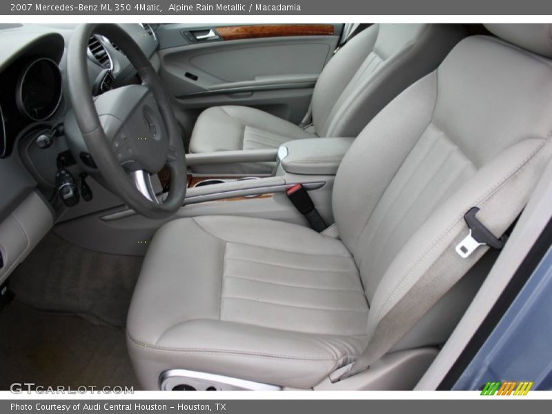 Front Seat of 2007 ML 350 4Matic
