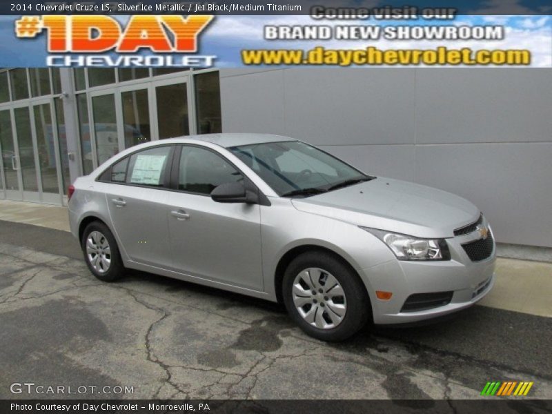 Silver Ice Metallic / Jet Black/Medium Titanium 2014 Chevrolet Cruze LS