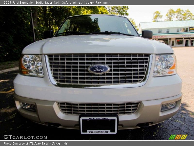 Oxford White / Medium Parchment 2005 Ford Expedition Eddie Bauer 4x4