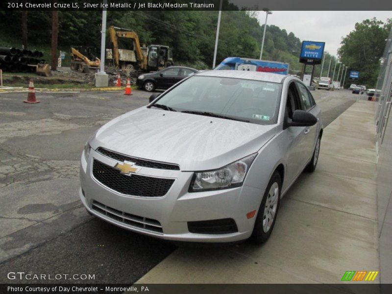 Silver Ice Metallic / Jet Black/Medium Titanium 2014 Chevrolet Cruze LS