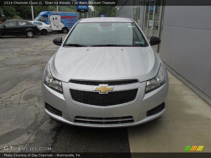 Silver Ice Metallic / Jet Black/Medium Titanium 2014 Chevrolet Cruze LS
