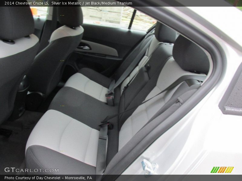 Silver Ice Metallic / Jet Black/Medium Titanium 2014 Chevrolet Cruze LS