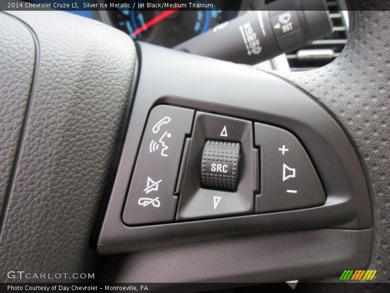 Silver Ice Metallic / Jet Black/Medium Titanium 2014 Chevrolet Cruze LS