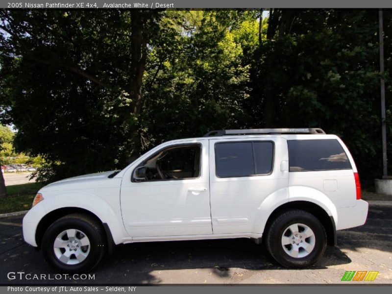 Avalanche White / Desert 2005 Nissan Pathfinder XE 4x4