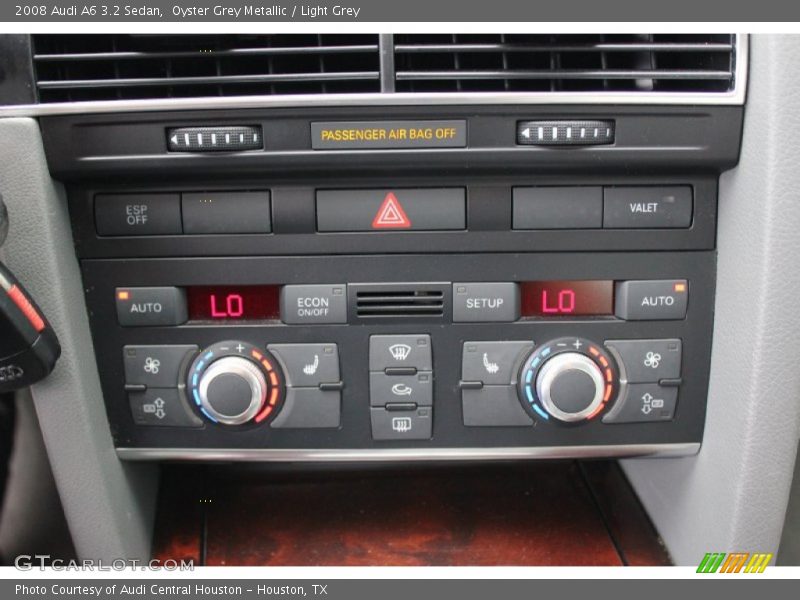 Oyster Grey Metallic / Light Grey 2008 Audi A6 3.2 Sedan