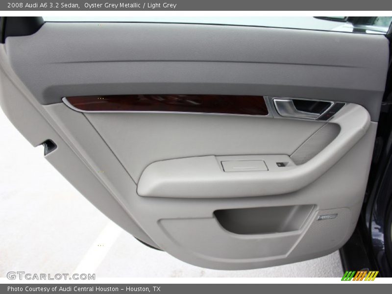 Oyster Grey Metallic / Light Grey 2008 Audi A6 3.2 Sedan