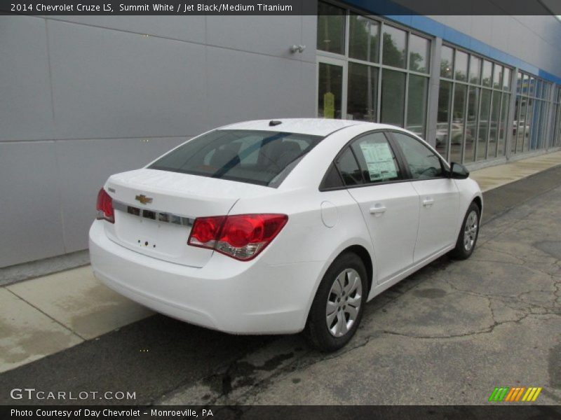 Summit White / Jet Black/Medium Titanium 2014 Chevrolet Cruze LS