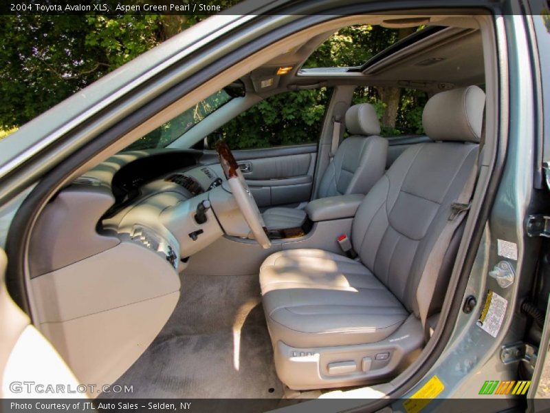  2004 Avalon XLS Stone Interior