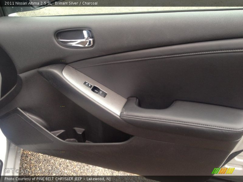 Brilliant Silver / Charcoal 2011 Nissan Altima 2.5 SL