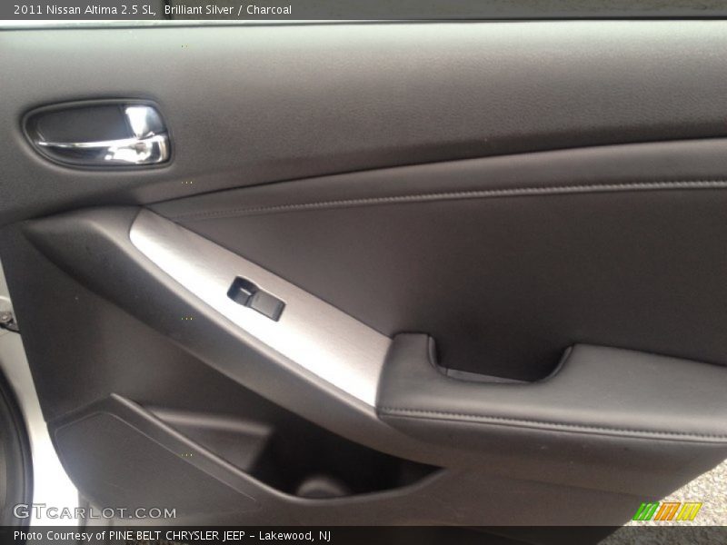 Brilliant Silver / Charcoal 2011 Nissan Altima 2.5 SL