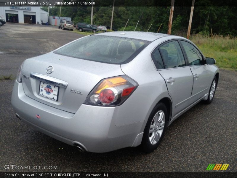 Brilliant Silver / Charcoal 2011 Nissan Altima 2.5 SL