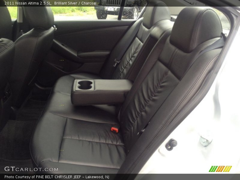 Brilliant Silver / Charcoal 2011 Nissan Altima 2.5 SL