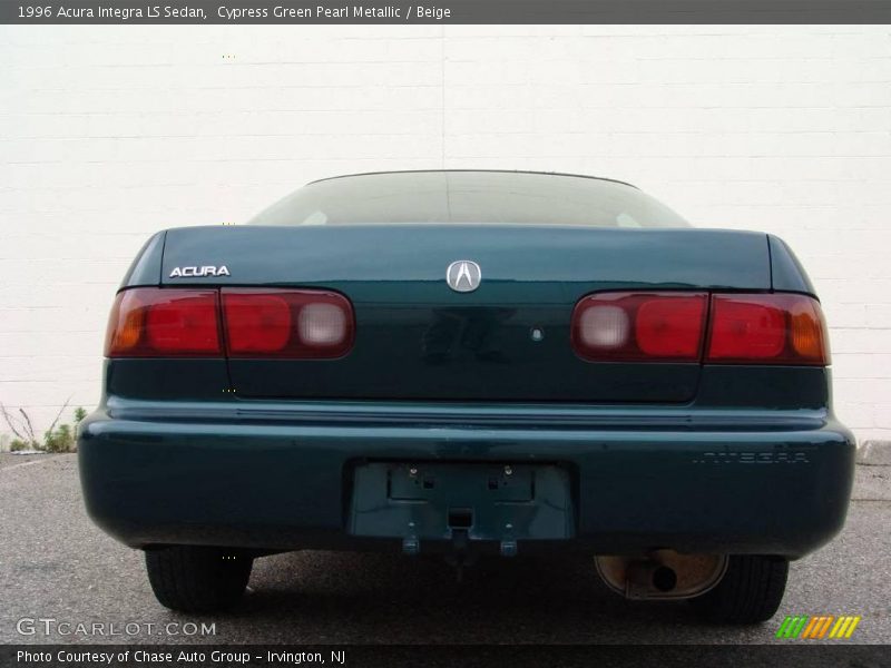 Cypress Green Pearl Metallic / Beige 1996 Acura Integra LS Sedan