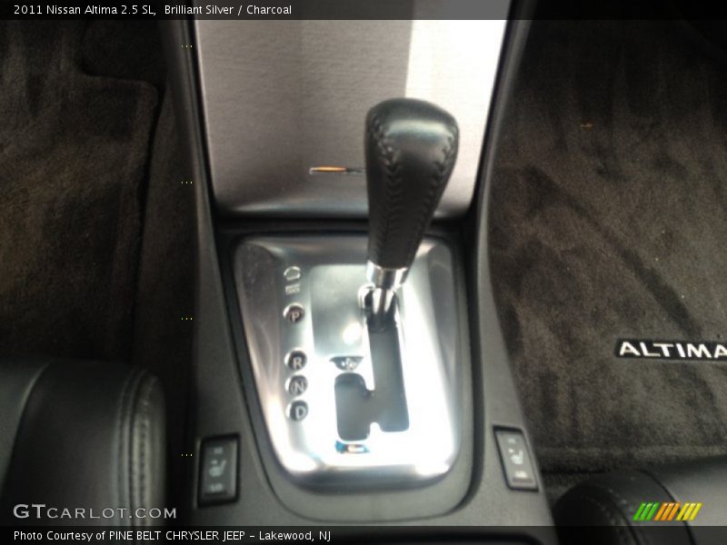 Brilliant Silver / Charcoal 2011 Nissan Altima 2.5 SL