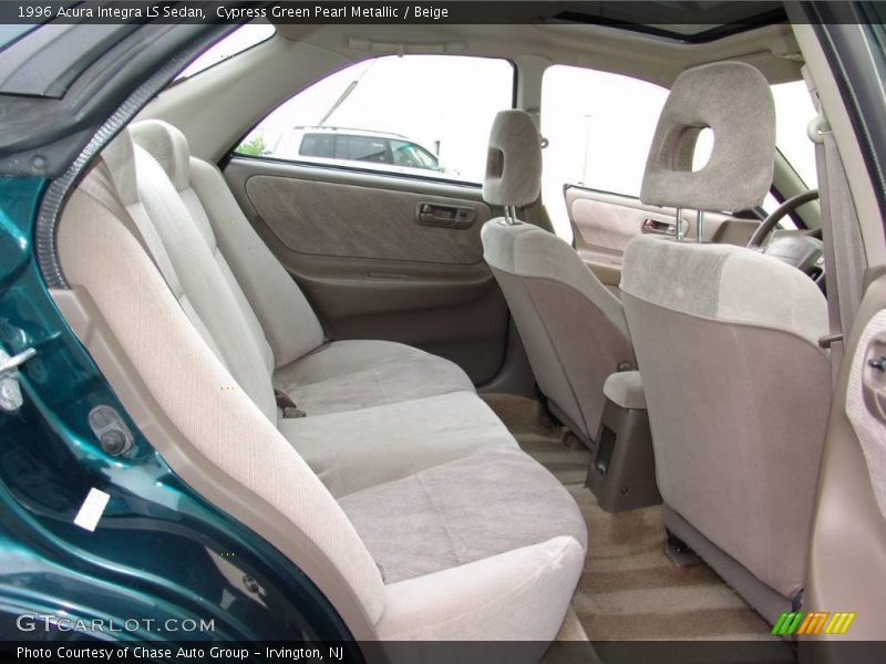 Cypress Green Pearl Metallic / Beige 1996 Acura Integra LS Sedan