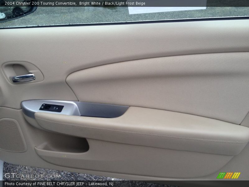 Door Panel of 2014 200 Touring Convertible