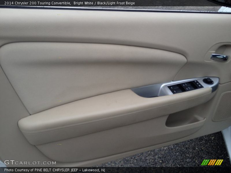 Door Panel of 2014 200 Touring Convertible