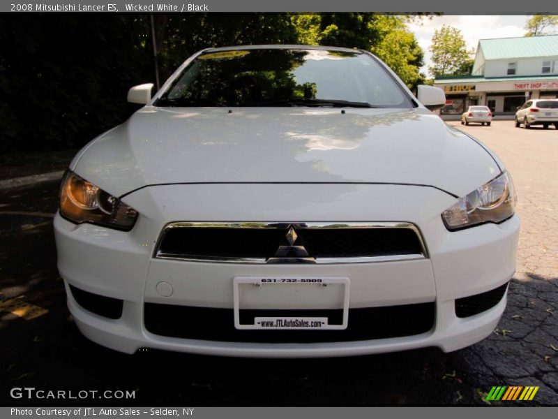 Wicked White / Black 2008 Mitsubishi Lancer ES