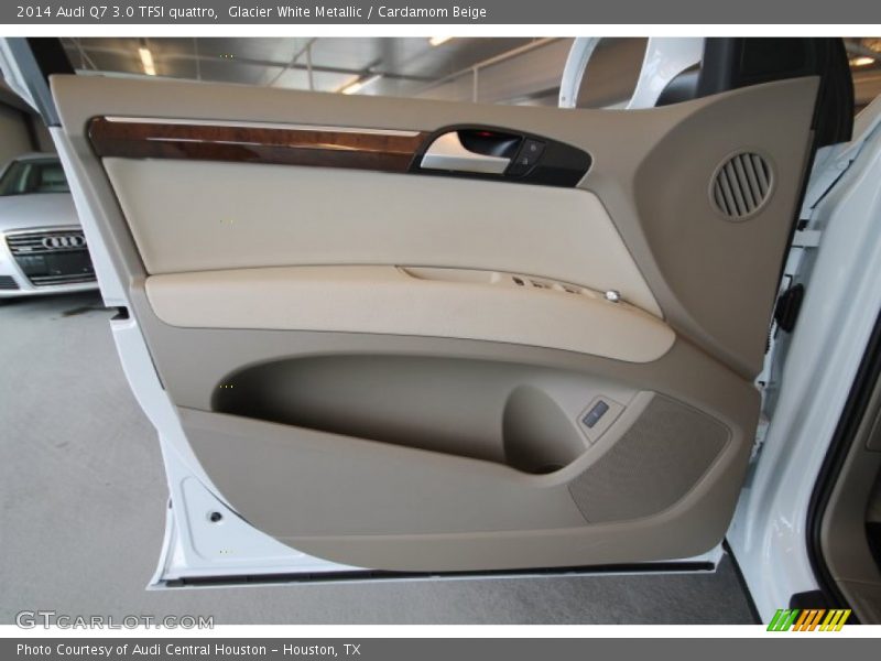 Door Panel of 2014 Q7 3.0 TFSI quattro