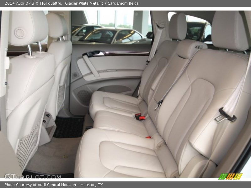 Rear Seat of 2014 Q7 3.0 TFSI quattro