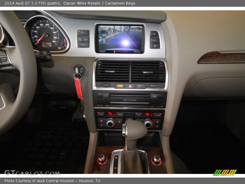 Glacier White Metallic / Cardamom Beige 2014 Audi Q7 3.0 TFSI quattro