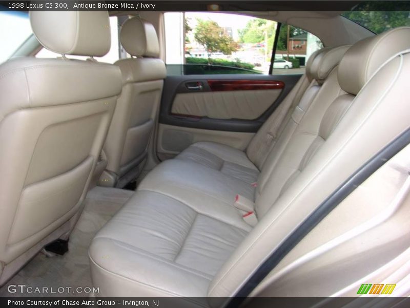 Antique Bronze Mica / Ivory 1998 Lexus GS 300