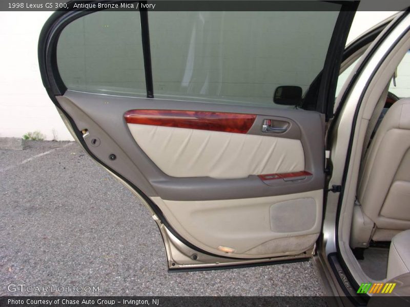 Antique Bronze Mica / Ivory 1998 Lexus GS 300