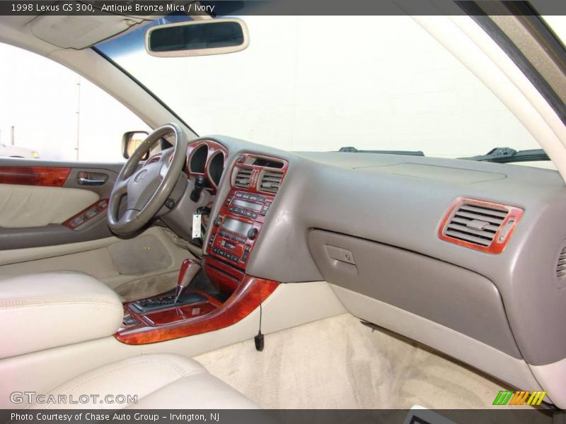 Antique Bronze Mica / Ivory 1998 Lexus GS 300