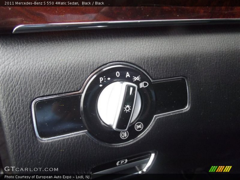 Black / Black 2011 Mercedes-Benz S 550 4Matic Sedan