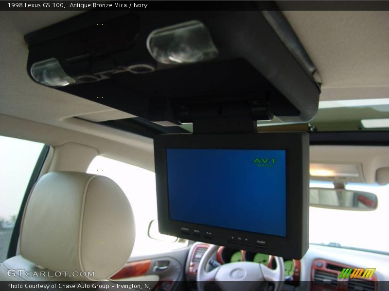 Antique Bronze Mica / Ivory 1998 Lexus GS 300