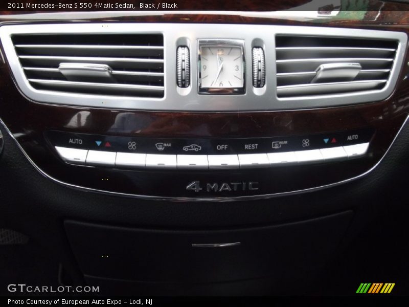 Black / Black 2011 Mercedes-Benz S 550 4Matic Sedan