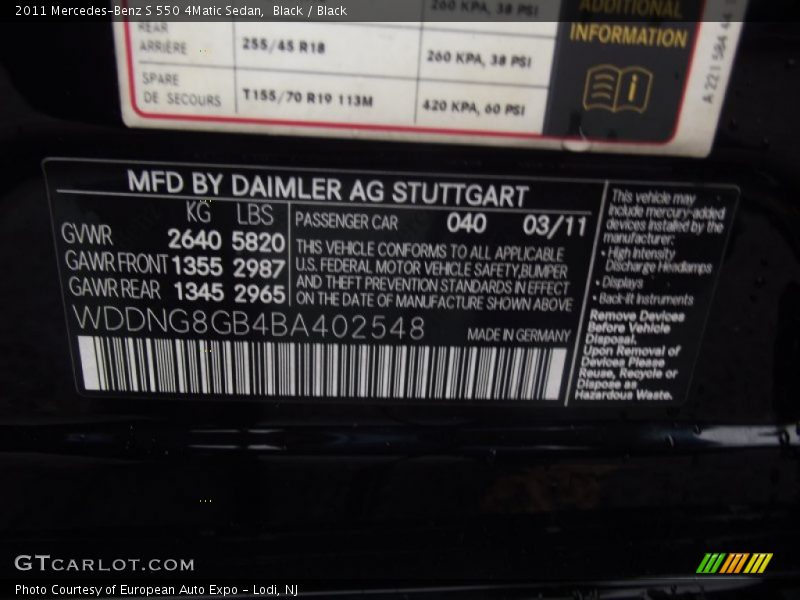 Black / Black 2011 Mercedes-Benz S 550 4Matic Sedan