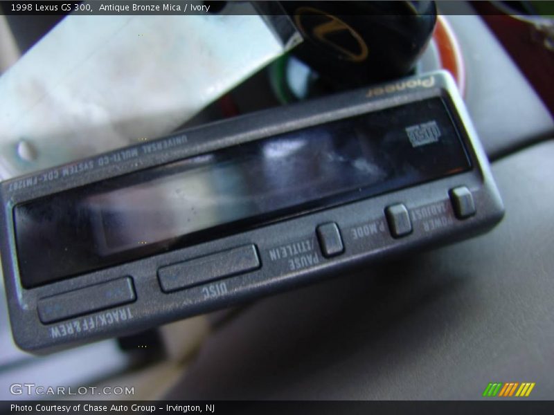 Antique Bronze Mica / Ivory 1998 Lexus GS 300