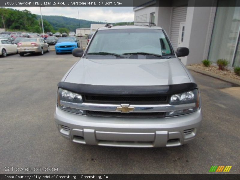 Silverstone Metallic / Light Gray 2005 Chevrolet TrailBlazer LS 4x4