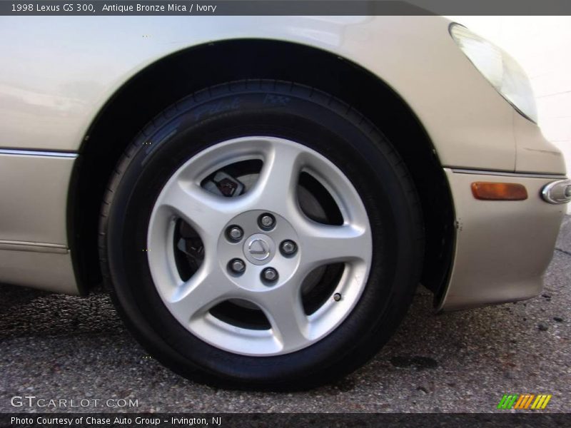 Antique Bronze Mica / Ivory 1998 Lexus GS 300