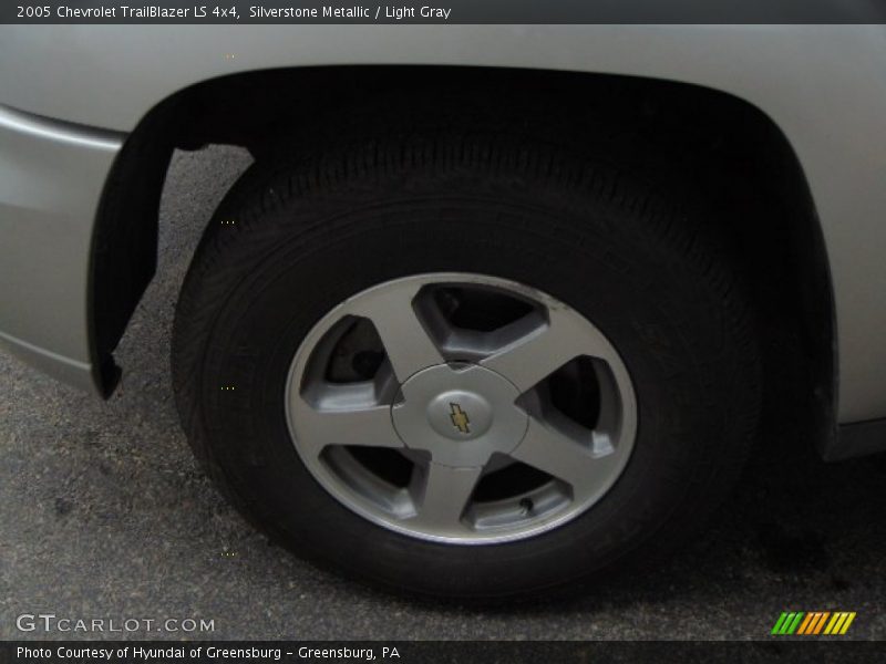 Silverstone Metallic / Light Gray 2005 Chevrolet TrailBlazer LS 4x4
