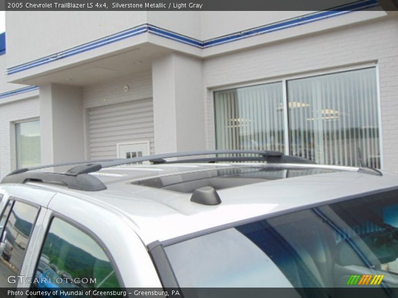 Silverstone Metallic / Light Gray 2005 Chevrolet TrailBlazer LS 4x4