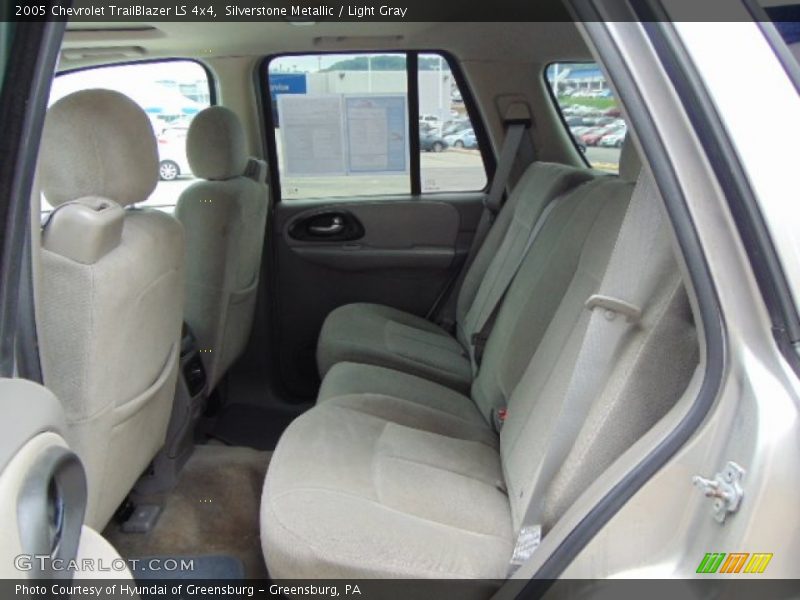 Silverstone Metallic / Light Gray 2005 Chevrolet TrailBlazer LS 4x4