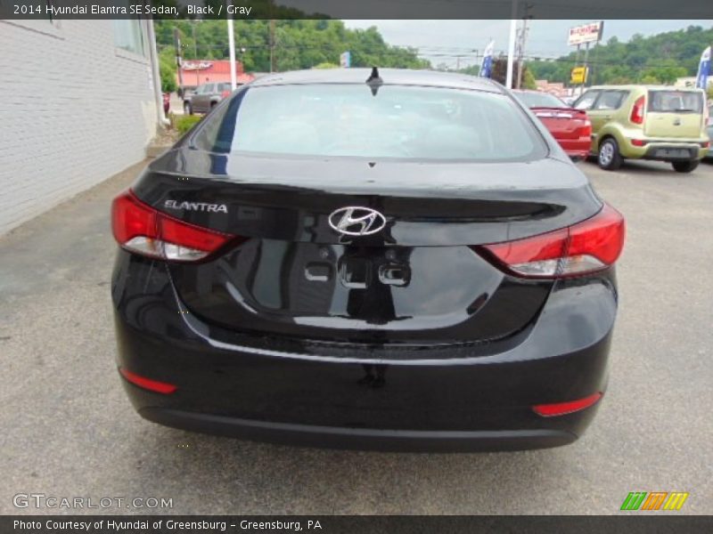 Black / Gray 2014 Hyundai Elantra SE Sedan