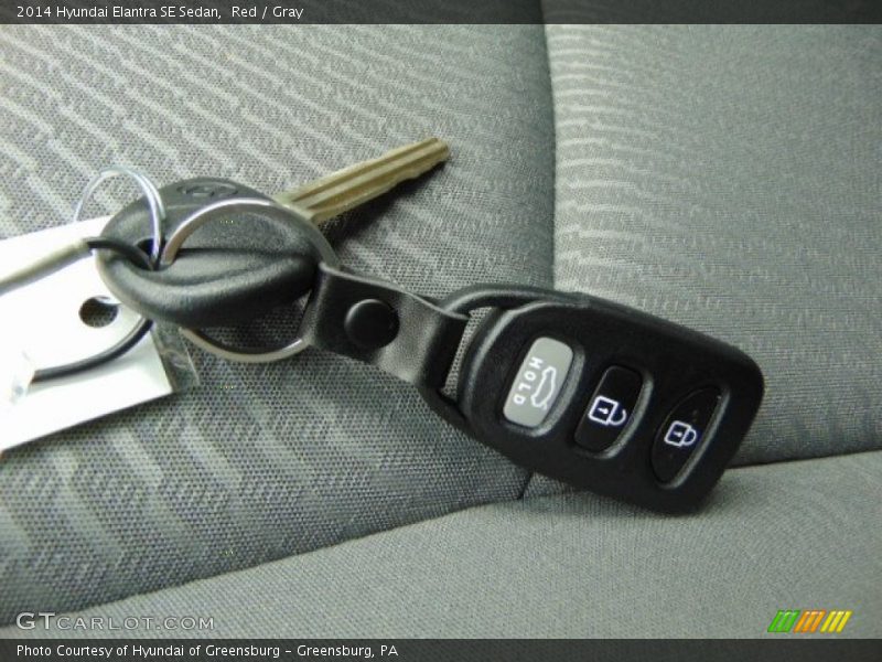 Red / Gray 2014 Hyundai Elantra SE Sedan