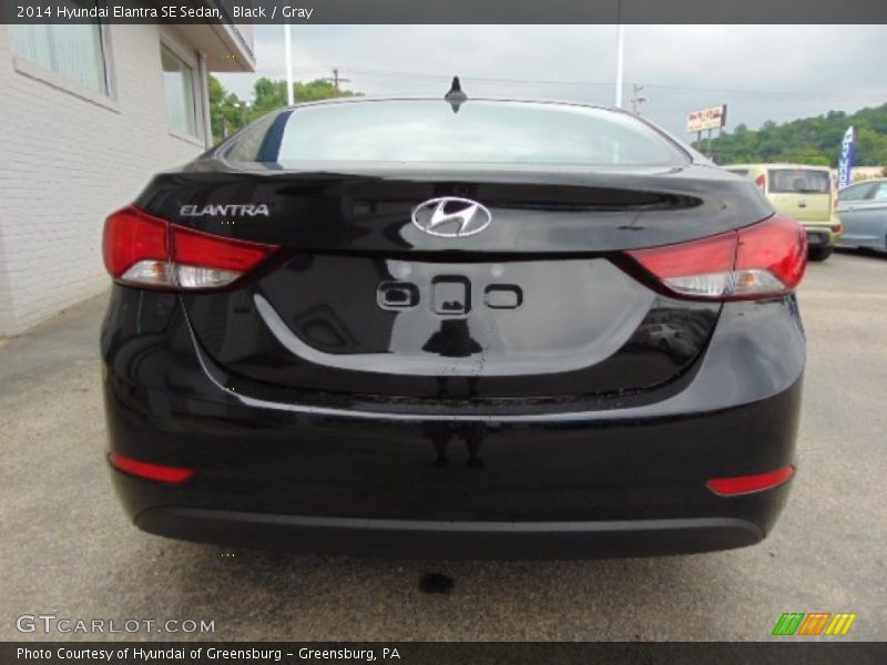 Black / Gray 2014 Hyundai Elantra SE Sedan