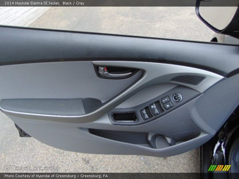 Black / Gray 2014 Hyundai Elantra SE Sedan